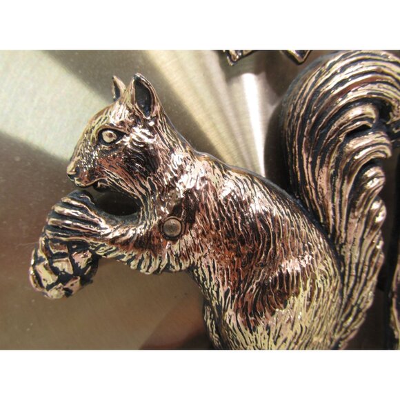 Vintage Niagara Falls Canada Squirrel Wall Plaque With Wood & Metal Design - Picture 2 of 4